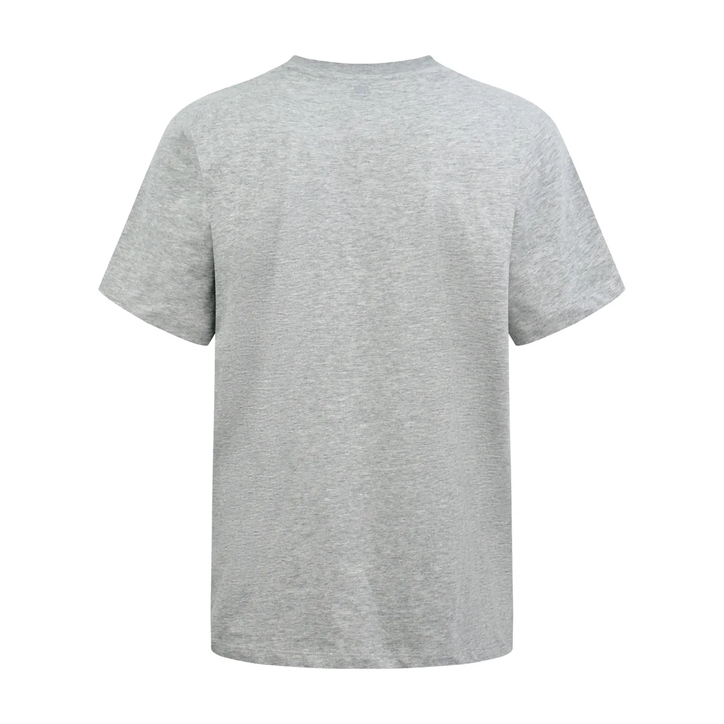 Ami Paris logo embroidered short sleeves. Custom-made high-count densely spun cotton. Soft and delicate, comfortable and skin-friendly. The hemp gray background is like mist on the body. The extremely restrained color tone demonstrates an effortless sense of luxury. The love logo on the chest is embellished with rough particles. The same color AMI embroidery on the back quietly echoes. French romance is hidden in the details. Low-key but highly recognizable. Use minimalist strokes to outline a luxurious and relaxing world. Process 1: Use imported machine embroidery technology. Use advanced computer control systems and precision mechanical components to realize Ami logo and letter embroidery operations with high precision and smooth and delicate lines. Process 2: The fabrics have been fermented and washed for better hand feel. Not easy to deform, not easy to shrink, not easy to fade, and maintain long-term beauty. Accessories: Customized 1:1 Ami trademark. Version: Loose version. Size: S M L XL. Style number: BB 820.